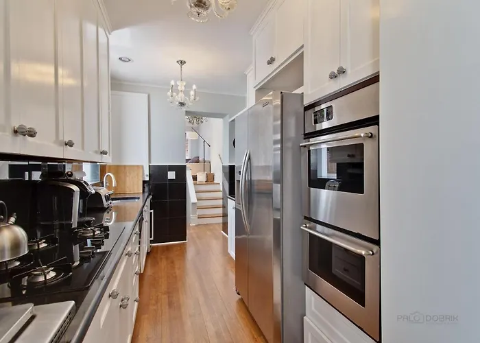 Historic Luxury Townhouse In Downtown Chicago Villa