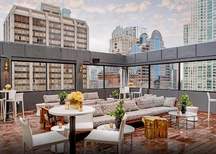 The Chicago Hotel Collection Magnificent Mile