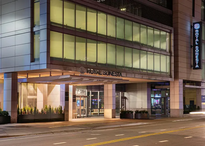 The Royal Sonesta Chicago River North