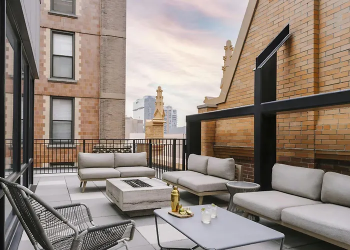 Sonder By Marriott Bonvoy The Plymouth Apartments Loop